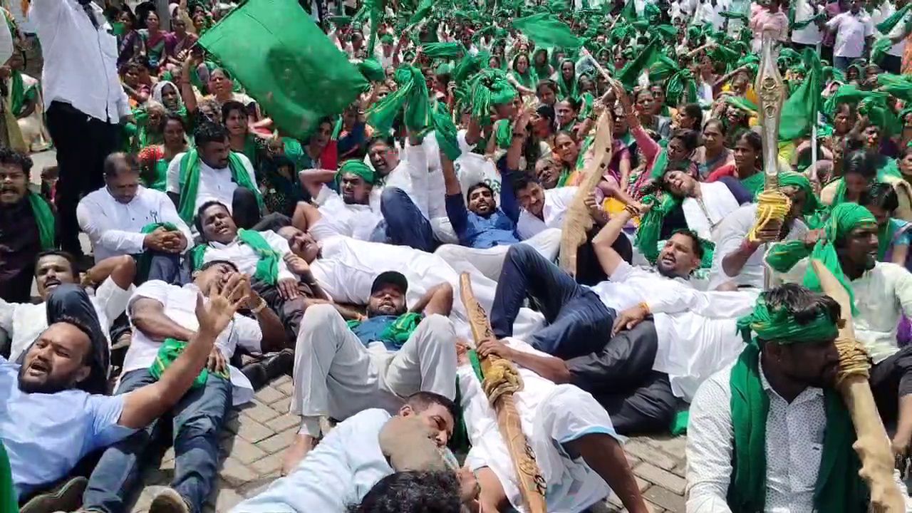 ಬೈಂದೂರು ಪಟ್ಟಣ ಪಂಚಾಯಿತಿ ಅವೈಜ್ಞಾನಿಕ ರಚನೆ ಖಂಡಿಸಿ ಬೃಹತ್ ಪ್ರತಿಭಟನೆ: ರೈತ ಸಮುದಾಯದ ಆಕ್ರೋಶ