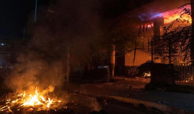 ಬಾಂಗ್ಲಾ ಹಿಂಸಾಚಾರ: ಬಿಎನ್‌ಪಿ ನಾಯಕನ ಮನೆಗೆ ಬೆಂಕಿ; 7 ವರ್ಷದ ಬಾಲಕಿ ಸಜೀವ ದಹನ